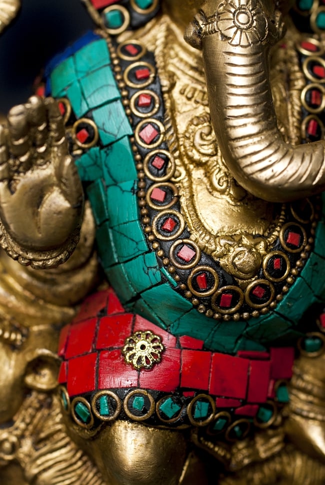 【一点もの】緑青石装飾のガネーシャ[高さ：19.5cm] 6 - 豊かな腹部の表現です