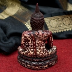 手彫り模様のブッダ像[16.3cm] - サブ3