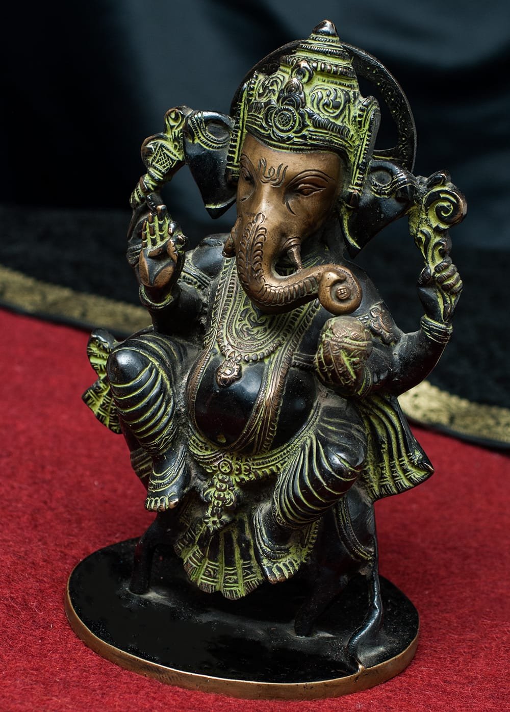 送料無料 ガネーシャ ブラス 神様像 ガナパティ 大きなねずみに座るガネーシャ 14cm インド 置物 エスニック