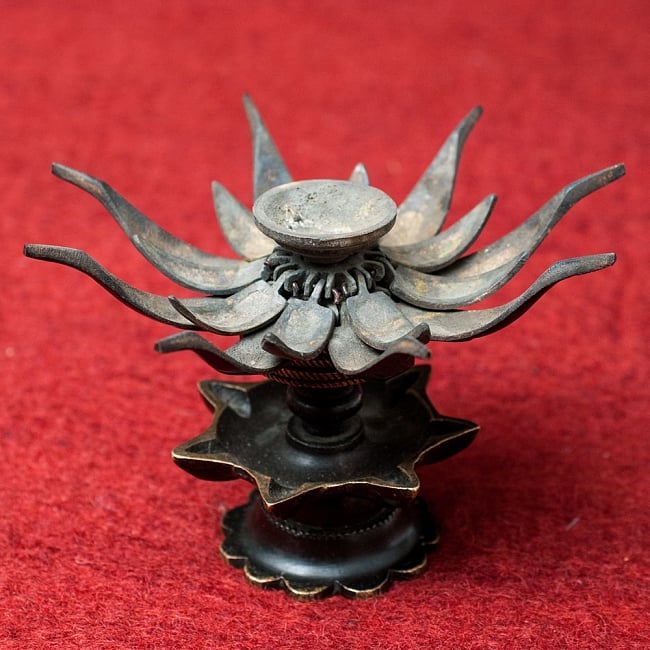 ロータスのお香&キャンドルスタンド - 二段 - 11.5cmの写真