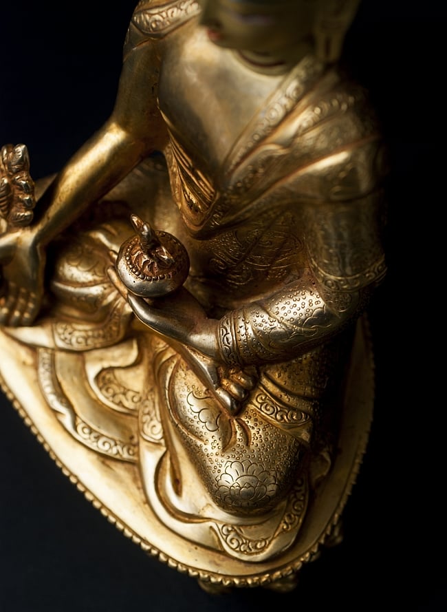 薬師如来（バイシャジヤ・グル） 銅造鍍金仕上げ - 21.5cm 16 - どの角度からみても美しい仏像です。