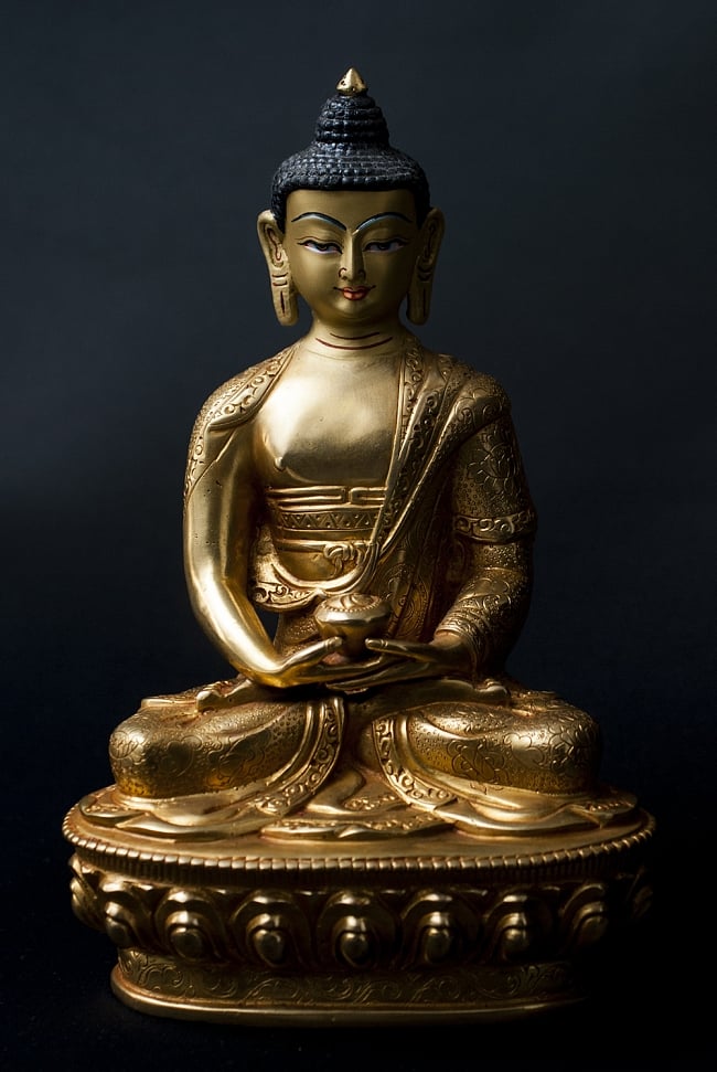 阿弥陀仏（ブッダ・アミタバ） 銅造鍍金仕上げ - 21cmの写真1枚目です。銅造鍍金仕上げの阿彌陀佛です。銅造鍍金仕上げ,阿弥陀仏,ブッダ・アミタバ,アミターブ,神像