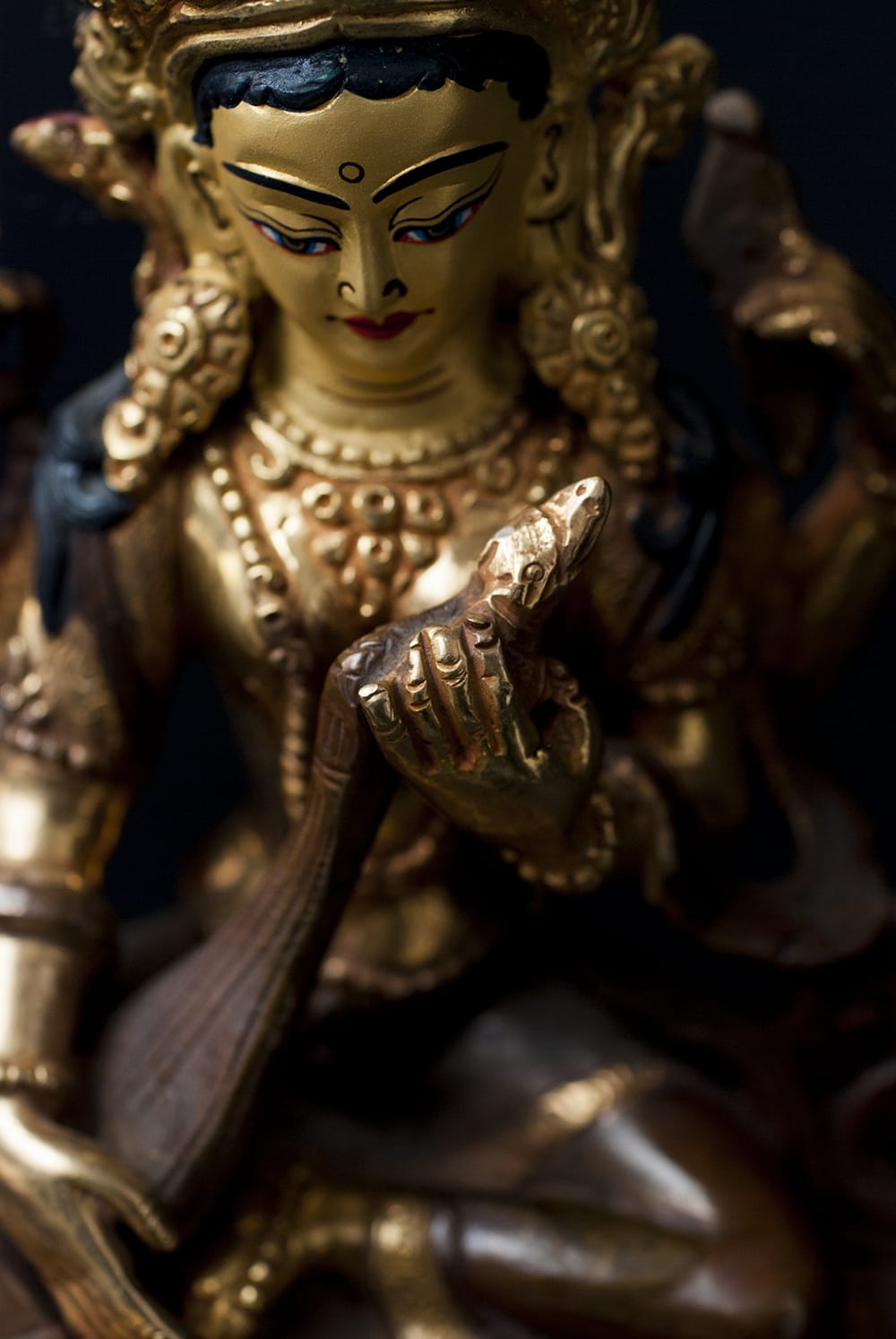 弁財天（サラスヴァティ） 銅造鍍金仕上げ - 15cm の通販[送料無料