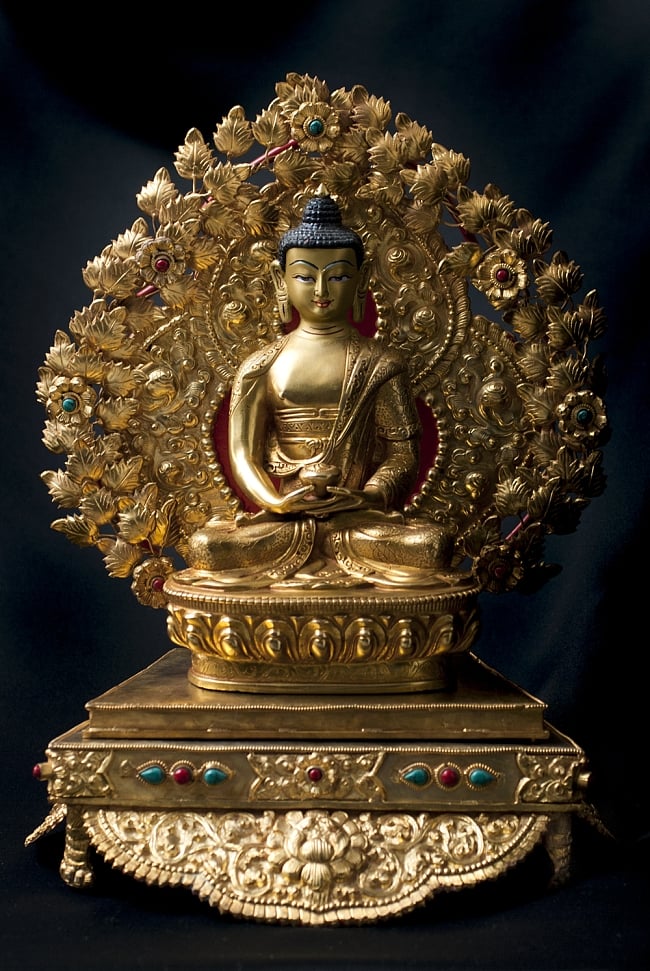 神像・仏像用台座 - 銅造鍍金仕上げ 17 - 阿弥陀仏(ブッダ・アミタバ) 銅造鍍金仕上げ - 21cm(TI-RSDL-1366)を設置してみました。