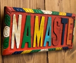 ネパールのアンティーク壁掛け【NAMASTE】 - サブ2