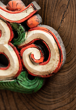 ネパールのアンティーク壁掛け【OM】 幅約12cm - サブ3