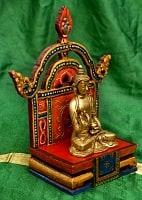 チベットの木彫りの神像・仏像用台座　高さ:24cmの商品写真