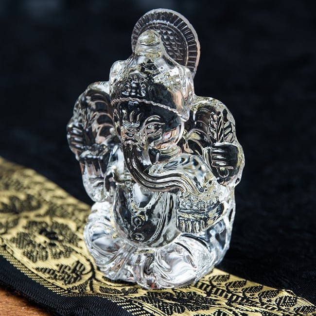 インドの神様 ガラス製ペーパーウェイト〔8.5cm×6.5cm〕 - ガネーシャの写真文鎮,ガネーシャ,神様像,ヒンドゥー教,インド神様
