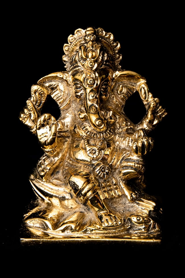 ブラス製 ガネーシャ像 - 8cmの写真1枚目です。全体写真ですガネーシャ像,ブラス製,ヒンドゥー,神様像