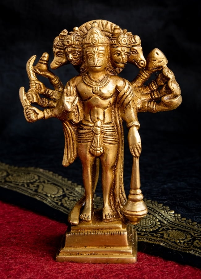 五面ハヌマーン(高さ:15.5cm)の写真1枚目です。インド神話のヒーロー、ハヌマーンです。ハヌマーン,神様像,ラーマーヤナ,猿族の王子様