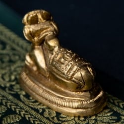 ブラス製 聖牛ナンディン像 - 3.5cm - サブ4
