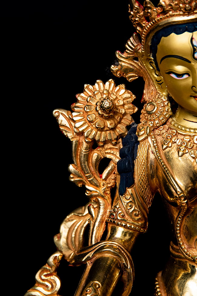 白多羅菩薩（ホワイト・ターラー） 銅造鍍金仕上げ - 26cm 8 - 繊細かつ細やかな造形です。