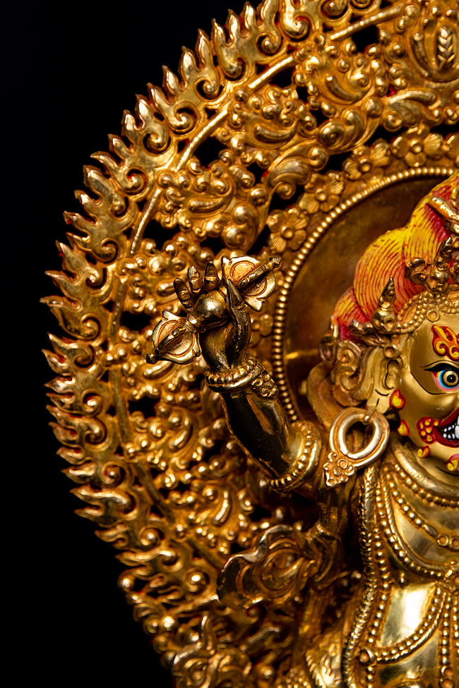 金剛手菩薩（ヴァジュラ・パニ） 銅造鍍金仕上げ - 高さ33cm 6 - 光輪部分を見てみました。