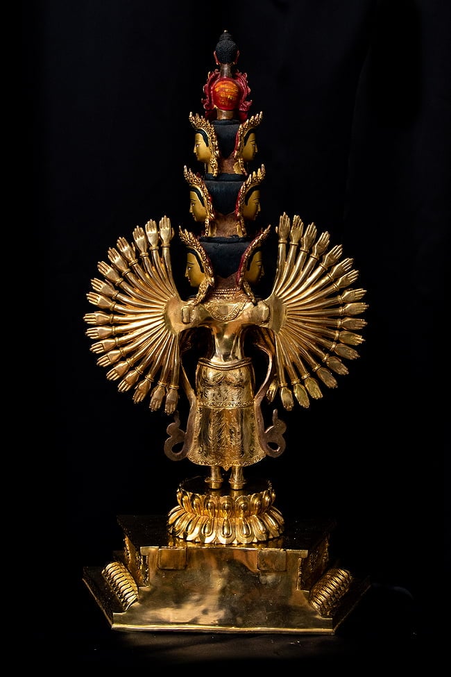 十一面千手千眼観音菩薩立像 銅造鍍金仕上げ - 高さ約80cm 26 - 光輪を外した際の背面の様子です。
