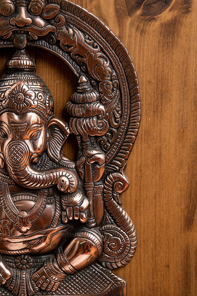 〔壁掛けタイプ〕インドの神様ウォールハンギング -ガネーシャ 35cm 6 - 細部を見てみました。