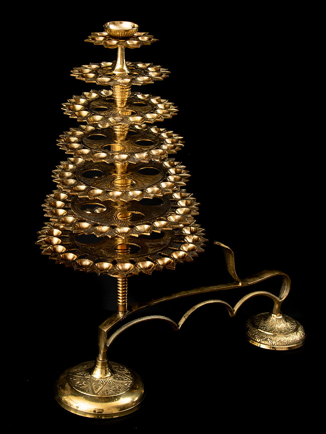 儀式「Aarti」に用いられるオイルランプ 7段【特大・72cm】の写真