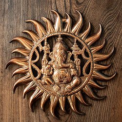 〔壁掛けタイプ〕インドの神様ウォールハンギング スーリヤ・ガネーシャ 28cmの商品写真