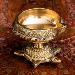 台座付き ディア・オイルランプ - カチュワ 高さ約6.5cm(TI-RSDL-1594)