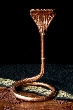 聖なる蛇 ナーガ 銅製 高さ：30cm程度 - サブ2