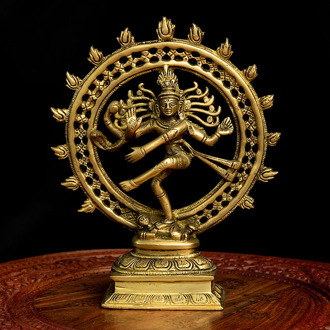 ダンシング・シヴァ（21cm）の写真1枚目です。創造と破壊の神、シヴァ神像です。シヴァ,シヴァ像,神様像,ナタラジ,ヒンドゥー教,ナタラージャ,パシュパティ,shiva