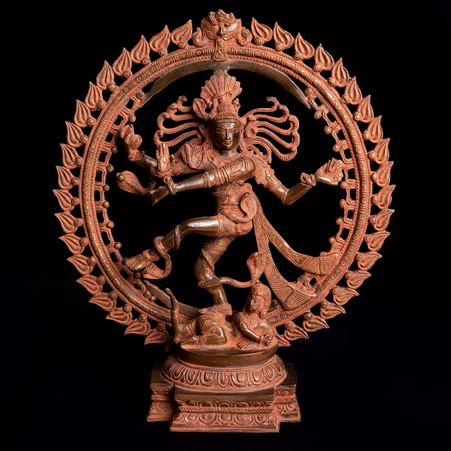 ブラス製 アンティーク調ナタラジ（ダンシング・シヴァ） 約51.5cmの写真1枚目です。創造と破壊の神、シヴァ神像です。アンティーク調テイストで、とても雰囲気があります。シヴァ,シヴァ像,神様像,ナタラジ,ヒンドゥー教,ナタラージャ,パシュパティ