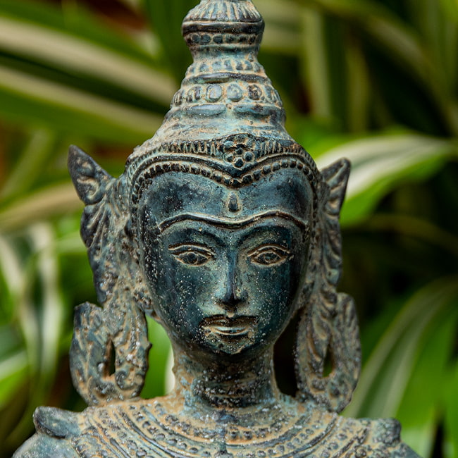 インドネシアの神様像 シータ - 32cm 2 - 顔の拡大写真です。