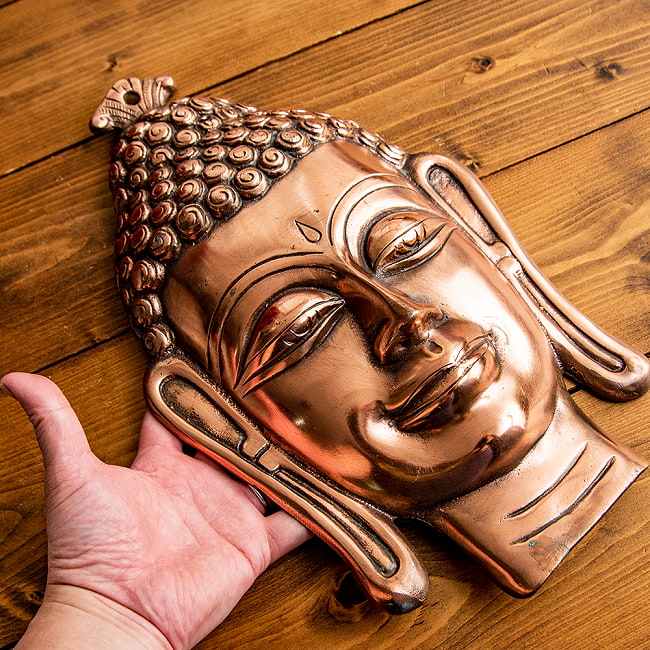 〔壁掛けタイプ〕ブッダ フェイス 39cm インドの神様ウォールハンギング 9 - これくらいのサイズ感です。