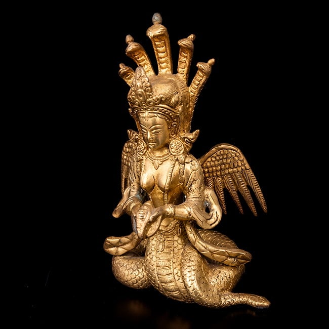 蛇の神様　富や繁栄の象徴　ナーガ像　美しいブラス製〔約22cm×約13.5cm 約9cm 約2178g〕 15 - このくらいのサイズ感になります