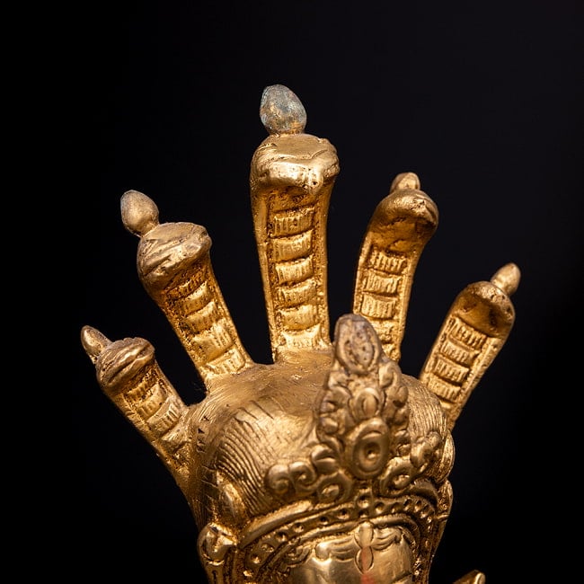 蛇の神様　富や繁栄の象徴　ナーガ像　美しいブラス製〔約22cm×約13.5cm 約9cm 約2178g〕 8 - 別の角度から