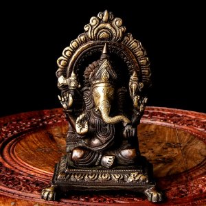 ガネーシャ 坐像 重厚なブラス製 高さ17.5cm程度