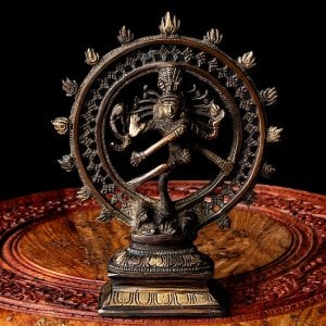 ダンシング・シヴァ 重厚なブラス製 高さ21cm程度