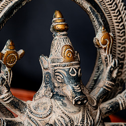 ヴァラーヒー神（亥頭妃） 半跏像 重厚なブラス製 高さ22cm程度 - サブ3