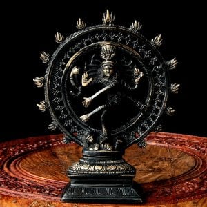 ダンシング・シヴァ 重厚なブラス製 高さ21cm程度