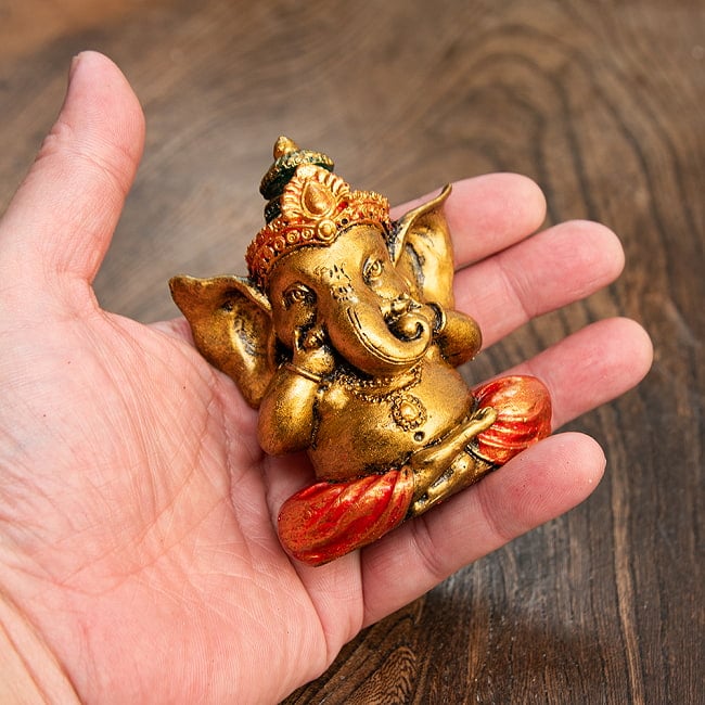 みざるガネーシャ バリ・ヒンドゥーの神様像 レジン製 8.5cm 6 - これくらいのサイズ感です。