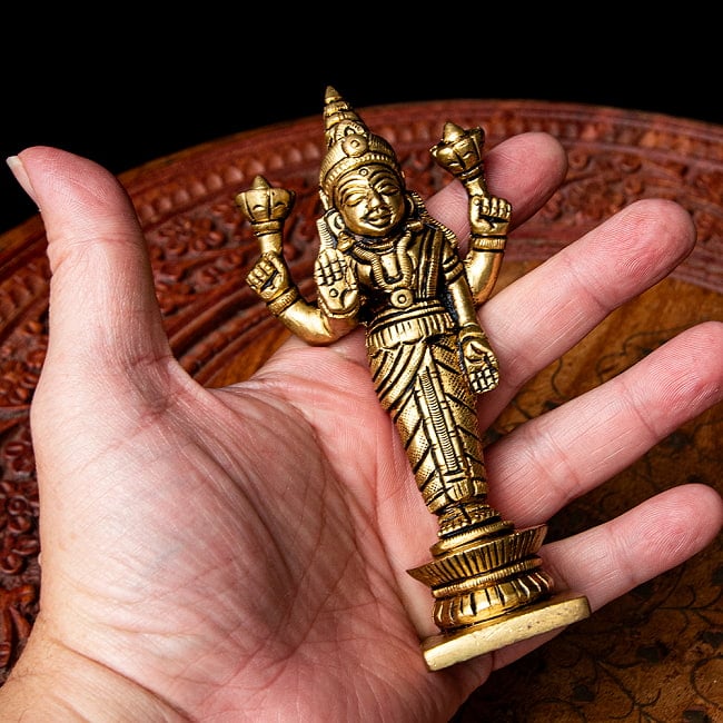 ダンワンタリ 神像 アーユルヴェーダの神様 12.5cm 8 - これくらいのサイズ感になります。