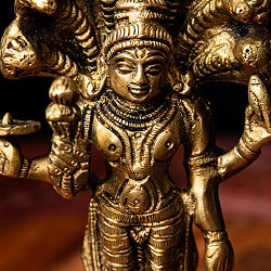 ナーガ（蛇神）に守られた ヴィシュヌ 高さ17cm - サブ5