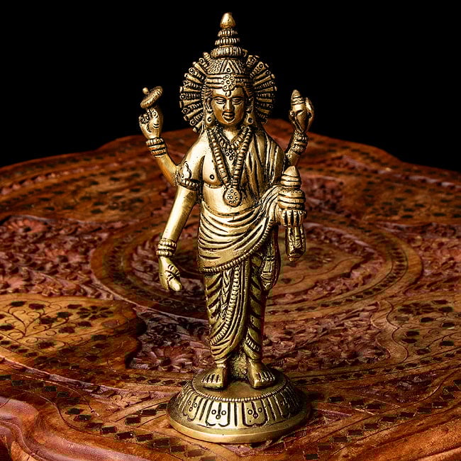 ダンワンタリ 神像 アーユルヴェーダの神様 高さ18.5cm 2 - 厳かな神像です。