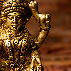 ラクシュミー坐像 高さ9.5cm - サブ4