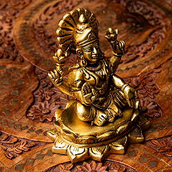 ラクシュミー坐像 高さ10.5cm - サブ5