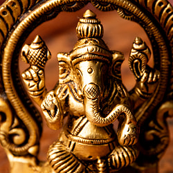 ガネーシャ坐像 重厚なブラス製 高さ8.5cm - サブ2