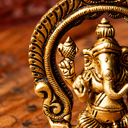 ガネーシャ坐像 重厚なブラス製 高さ8.5cm - サブ3