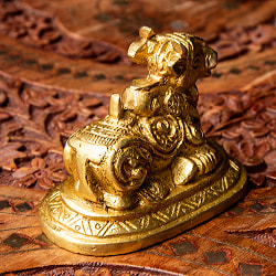 ブラス製 聖牛ナンディン像 大サイズ 高さ5.5cm - サブ5