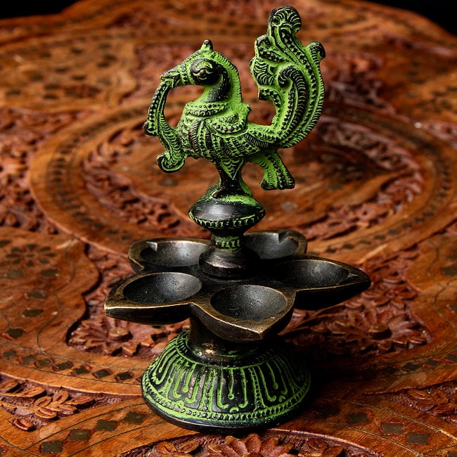 ピーコックのオイルランプ 重厚なブラス製 高さ13cmの写真ランプ,灯心,ピーコック,diya,ディワリ