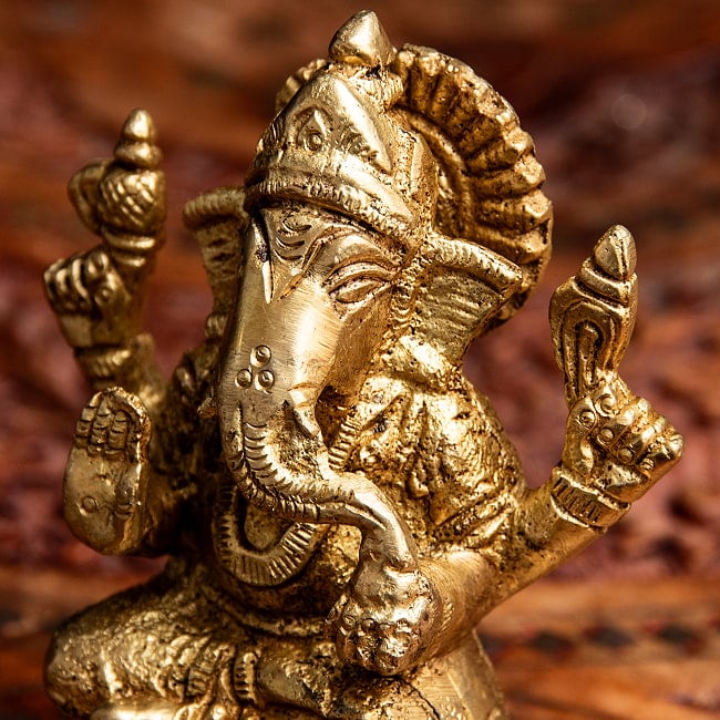 ブラス製 ガネーシャ 7.5cm 4 - 角度を変えてみてみました。