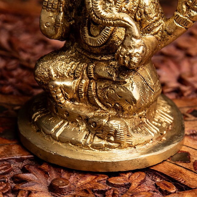 ブラス製 ガネーシャ 7.5cm 6 - 台座部分です。