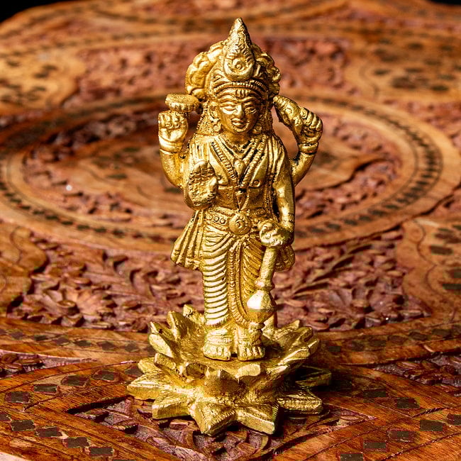 ヴィシュヌ 立像 高さ：11cm程度の写真ヴィシュヌ,ブラフマン,神像,神様像,ヒンドゥ教