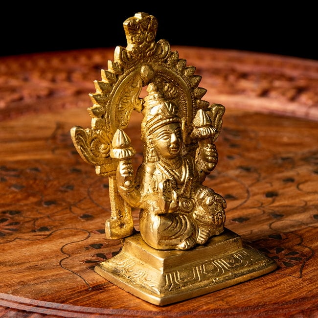 ラクシュミ 9cm 6 - 側面からの様子です。