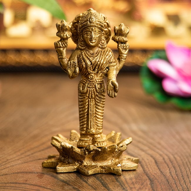 ラクシュミ 立像 10.5cmの写真ラクシュミ,神様像,ブラス像,ヒンドゥー教,幸運,金運