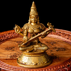 サラスヴァティ坐像 重厚なブラス製 高さ15cm - サブ3