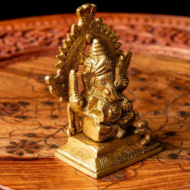 ブラス製 ガネーシャ 9cm 4 - 角度を変えてみてみました。